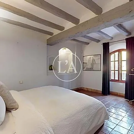 Bed & Breakfast Barri Antic 4*