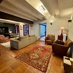 Barri Antic Bed & Breakfast Cambrils